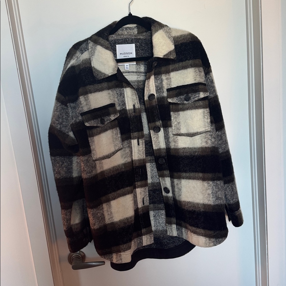 Women’s Shacket